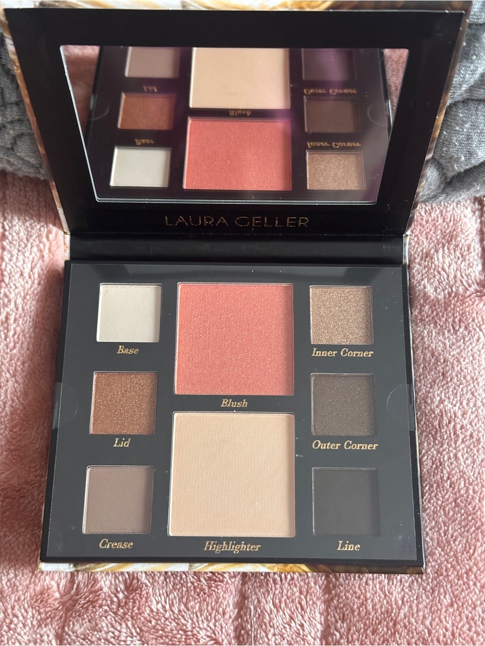 ✨ NWT Laura Geller The Hostess Face Palette • Eyeshadow • Blush • Highlighter 🥂